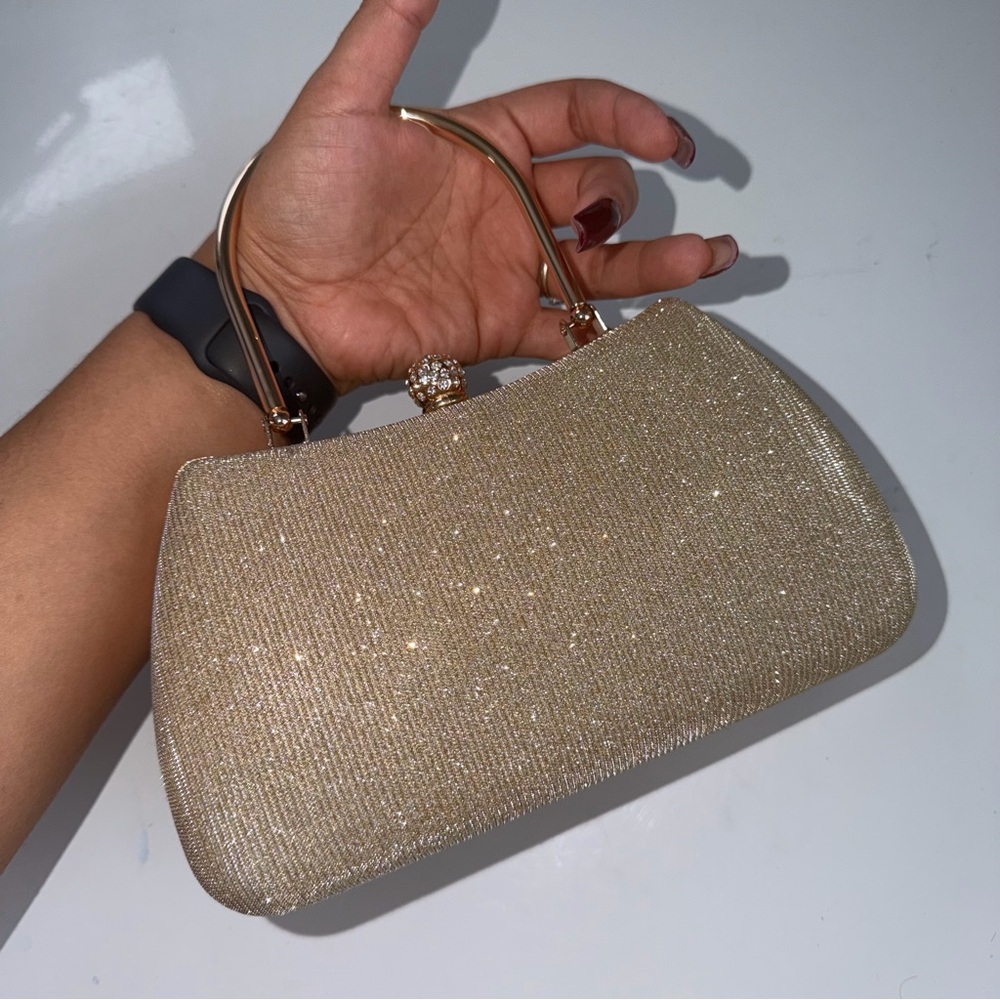 TJ Maxx | Elegant Gold Evening Clutch - Picture 4 of 12